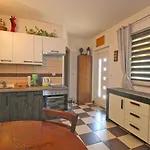 House Marija 1801